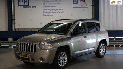 Occasion Jeep Compass Overland 170 PK (125 kW) 2010 Bruin SUV