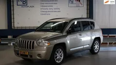 Bruin Gebruikt 2010 Jeep Compass Overland SUV | € 10.750 (Eerlijke prijs)