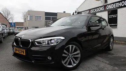 Occasion BMW 118 Executive 136 PK (100 kW) 2016 Bruin Hatchback