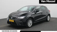 Zwart Gebruikt 2022 Seat Ibiza Business Hatchback | € 15.900 (Eerlijke prijs)