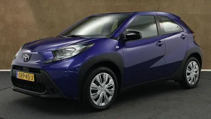 Occasion 2024 Toyota Aygo X Play SUV | € 17.645 (Goede deal)