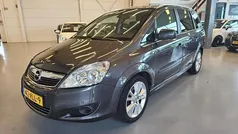 Grijs Gebruikt 2011 Opel Zafira Cosmo MPV | € 4.745 (Eerlijke prijs)