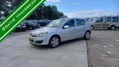 Gebruikt 2006 Opel Astra Hatchback | € 1.450 (Eerlijke prijs)