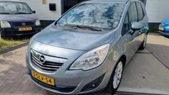 Grijs Gebruikt 2011 Opel Meriva Color Edition MPV | € 4.950 (Eerlijke prijs)