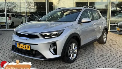 Gebruikt 2024 Kia Stonic SUV | € 22.900 (Eerlijke prijs)