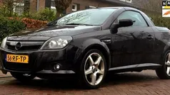 Zwart Gebruikt 2005 Opel Tigra Cosmo Cabriolet | € 2.150 (Eerlijke prijs)