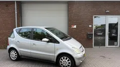 Grijs Gebruikt 2001 Mercedes A140 Elegance MPV | € 999 (Eerlijke prijs)