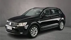 Zwart, metallic lak Gebruikt 2020 VW Tiguan Comfortline SUV | € 30.400 (Eerlijke prijs)