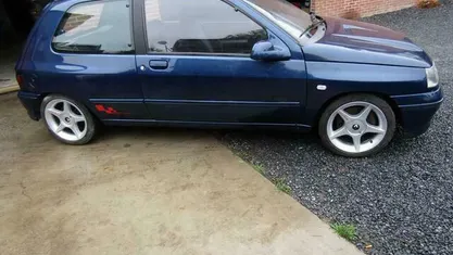 Occasion Renault Clio 140 PK (102 kW) 1992 Sedan