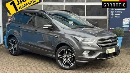 Gebruikt 2018 Ford Kuga ST-Line SUV | € 18.490 (Eerlijke prijs)