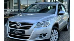 Grijs, metallic lak Gebruikt 2009 VW Tiguan Trendline SUV | € 8.950 (Goede deal)