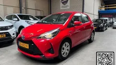 Rood Gebruikt 2019 Toyota Yaris Active Hatchback | € 16.950 (Eerlijke prijs)