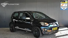 Zwart Gebruikt 2015 VW up! high up! Hatchback | € 7.995 (Eerlijke prijs)