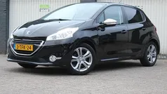 Zwart Gebruikt 2014 Peugeot 208 Hatchback | € 4.999 (Eerlijke prijs)