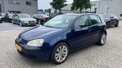 Blauw Gebruikt 2004 VW Golf IV Sportline Hatchback | € 2.650 (Eerlijke prijs)
