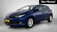 Gebruikt 2018 Toyota Auris Hybrid Hatchback | € 17.900 (Eerlijke prijs)