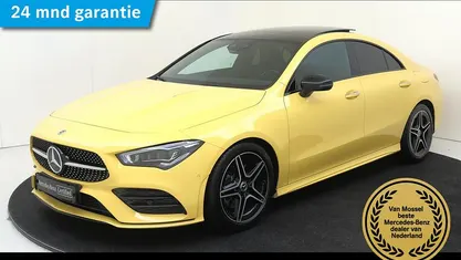 Geel Occasion 2020 Mercedes CLA200 Business Sedan | € 29.945 (Eerlijke prijs)