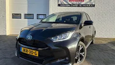 Gebruikt 2025 Toyota Yaris Hybrid Hatchback | € 27.995 (Eerlijke prijs)