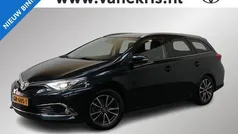 Grijs Gebruikt 2015 Toyota Auris Touring Sports Stationwagen | € 15.950 (Eerlijke prijs)