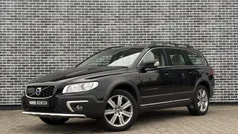 Zwart Gebruikt 2016 Volvo XC70 SUV | € 29.194 (Eerlijke prijs)