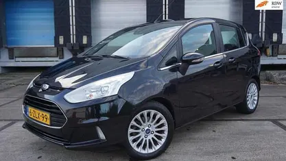 Zwart (metallic) Occasion 2015 Ford B-MAX Titanium MPV | € 4.995 (Eerlijke prijs)