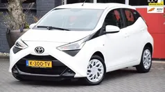 Gebruikt 2021 Toyota Aygo X-play Hatchback | € 9.950 (Eerlijke prijs)