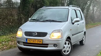 Gebruikt 2001 Opel Agila Elegance Hatchback | € 999 (Eerlijke prijs)