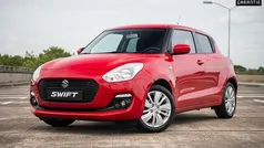 Rood Gebruikt 2020 Suzuki Swift Hatchback | € 13.435 (Goede deal)