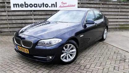 Blauw Gebruikt 2011 BMW 523 Executive Sedan | € 10.999 (Eerlijke prijs)