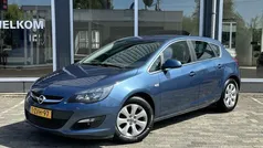 Gebruikt 2015 Opel Astra Edition Hatchback | € 8.240 (Goede deal)