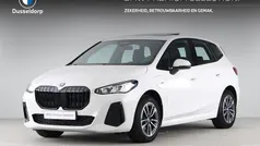 Wit Gebruikt 2022 BMW 225 Active Tourer M Sport MPV | € 32.450 (Eerlijke prijs)