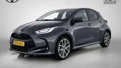 Gebruikt 2024 Toyota Yaris Hybrid Executive Hatchback | € 27.950 (Eerlijke prijs)