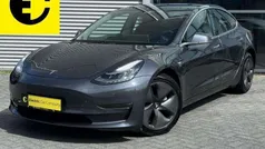 Grijs, metallic lak Gebruikt 2019 Tesla Model 3 Long Range Sedan | € 21.950 (Eerlijke prijs)