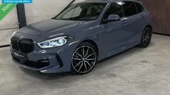 Grijs Gebruikt 2021 BMW 120 Executive Hatchback | € 31.995 (Eerlijke prijs)