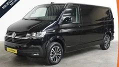Zwart Gebruikt 2024 VW T6.1 Highline Van | € 41.900 (Eerlijke prijs)