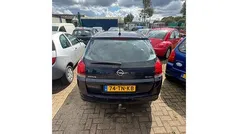 Blauw Gebruikt 2006 Opel Signum Sport Hatchback | € 2.299 (Eerlijke prijs)