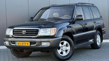Zwart (metallic) Gebruikt 2000 Toyota Land Cruiser Executive SUV | € 26.990 (Eerlijke prijs)