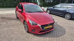 Rood Gebruikt 2017 Mazda 2 Hatchback | € 10.444 (Eerlijke prijs)