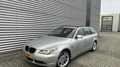 Occasion BMW 523 Executive 177 PK (130 kW) 2007 Grijs Stationwagen