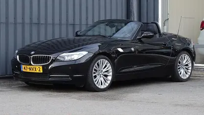 Zwart Gebruikt 2010 BMW Z4 Executive Cabriolet | € 18.945 (Eerlijke prijs)