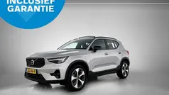 Grijs Gebruikt 2023 Volvo XC40 SUV | € 39.950 (Eerlijke prijs)