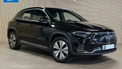 Zwart Occasion 2021 Mercedes EQA250 Progressive SUV | € 20.900 (Eerlijke prijs)