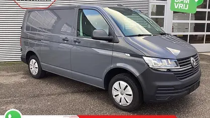 Grijs Gebruikt 2023 VW T6.1 Van | € 25.944 (Super prijs)