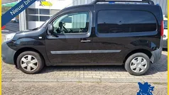 Zwart Gebruikt 2017 Renault Kangoo MPV | € 6.950 (Eerlijke prijs)