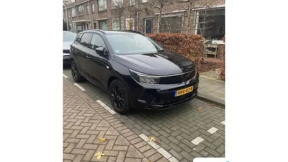 Zwart Occasion 2025 Opel Grandland X SUV | € 26.895 (Goede deal)