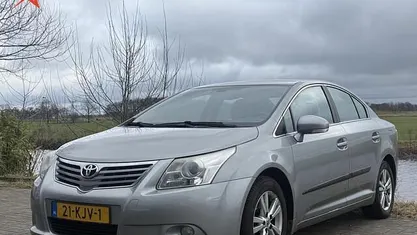 Occasion Toyota Avensis 147 PK (108 kW) 2010 Grijs Sedan