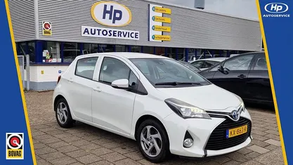Occasion Toyota Yaris Hybrid Trend 2017 Wit Hatchback