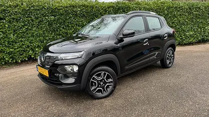 Occasion Dacia Spring Essentiel 33 kW (45 PK) 2022 Zwart Hatchback