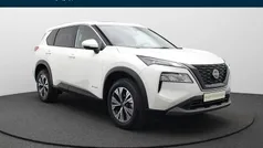 Pearl white pearl/special (wit metallic) Gebruikt 2023 Nissan X-Trail N-Connecta SUV | € 35.990 (Eerlijke prijs)