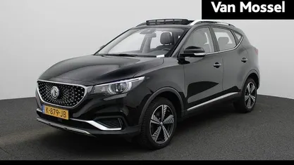 Zwart Occasion 2020 MG ZS Luxury SUV | € 12.900 (Eerlijke prijs)